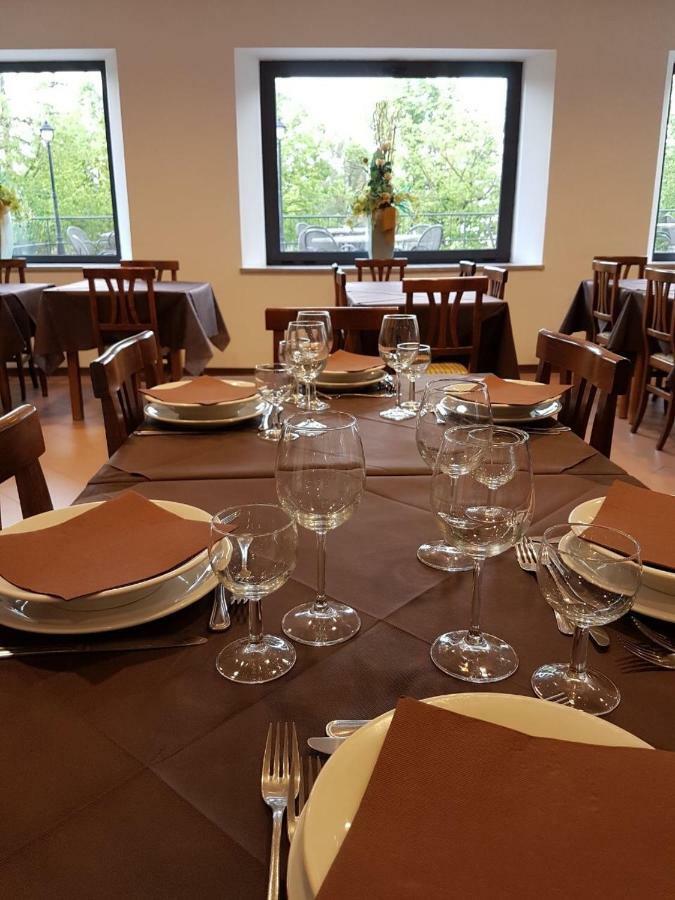 Hotel La Lucciola 끼안챠노테르메 외부 사진
